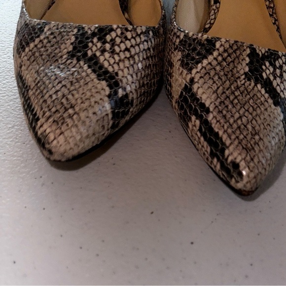 Cole Haan Snakeskin leather wedge pointed toe heels 5.5 office - Picture 4 of 13